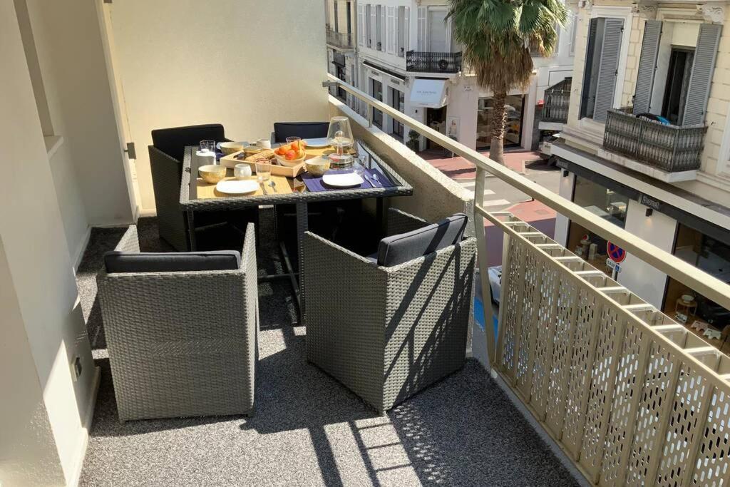 Апартаменти Cannes Plein Centre - 3 Min Croisette Et Plages Екстер'єр фото